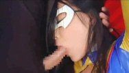Masque de super-héroïne du Japon bourré dur